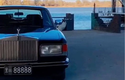 劳斯莱斯银魅(最贵劳斯莱斯银魅)