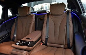 奔驰迈巴赫s400报价(奔驰迈巴赫s400新车报价2021款)