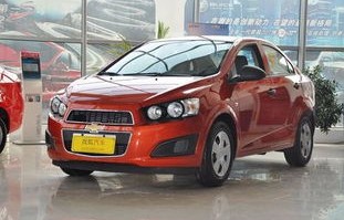 雪佛兰爱唯欧三厢(雪佛兰爱唯欧三厢参数)