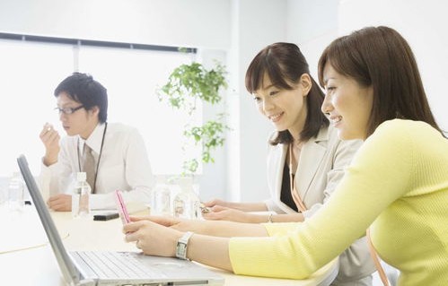 短剧职场新豪，逆袭职场从整顿办公室开始