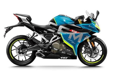 春风250sr价格(春风250sr价格赛道版)