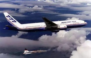 失事客机上的团圆寿宴，一家九口的命运瞬间