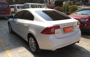 沃尔沃有10几万的车吗(女士沃尔沃20万左右)