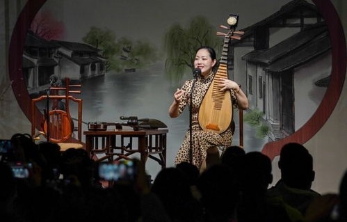 短剧双面红颜的魅力之旅