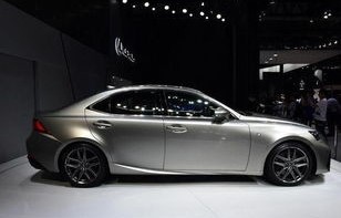 is和es哪个档次高(es和ls有什么区别)