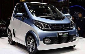 众泰新能源汽车(众泰新能源汽车充电充不进去怎么办)