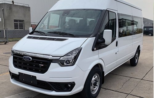 福特新全顺6座柴油版(福特新全顺6座柴油版自动挡)