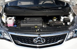 长安和五菱哪个更省油(长安与五菱哪个好)