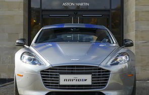 阿斯顿马丁suv图片(阿斯顿马丁suv图片价格)