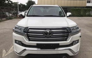 陆地巡洋舰5700v8报价(陆地巡洋舰5700v8报价二手)