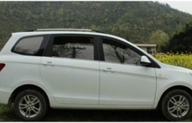 五菱宏光最新款七座(五菱宏光最新款七座多少钱)