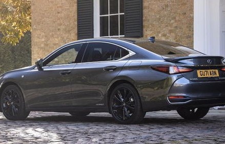 低调的成功人士开什么车(低调的成功人士都戴什么手表)