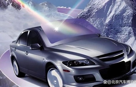 汽车贴膜多少钱(汽车贴膜多少钱一平方)