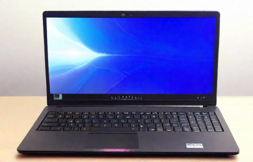 大学生笔记本选独显还是集显（大学生笔记本选独显还是集显的）