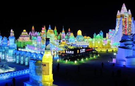 哈尔滨冰雪大世界扩至100万平米，冰雪奇观的全新篇章