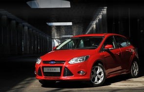 福特福克斯新款(福特福克斯新款多少钱)