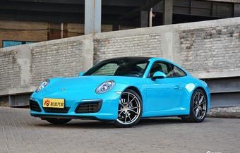 保时捷女士的40万左右有哪些(保时捷冰莓粉色)