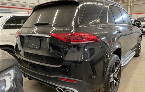 奔驰amg报价(奔驰amg报价及图片2021款)