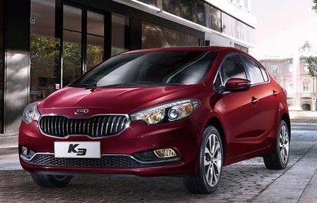 起亚k3寿命一般能达到多少年(起亚k3开多少公里报废)