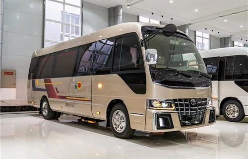 考斯特12座价格(考斯特12座价格需要什么证能开)