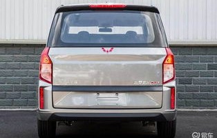 五菱宏光新款(五菱宏光新款最新版七座)