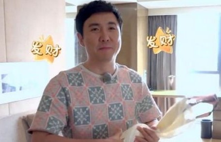 沈腾劝赵雅芝租房，从明星的视角看租房的智慧