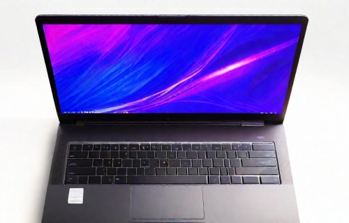 可触屏笔记本电脑排名（超薄触屏笔记本电脑排名）