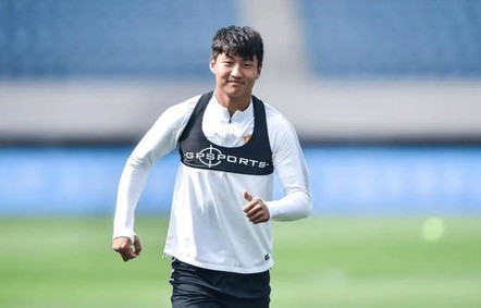 张玉宁，再踢日本，我们不会重演0-7的悲剧