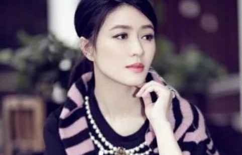 短剧单亲妈妈进豪门——100集的精彩演绎