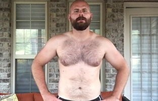 猛男奶爸的蜕变，四个月的带娃之旅，从猛男到大叔