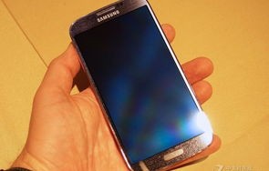 三星i9500 Galaxy S4，科技与艺术的完美结合