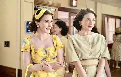 穿越之花魁的野性魅力——短剧这个花魁有点野