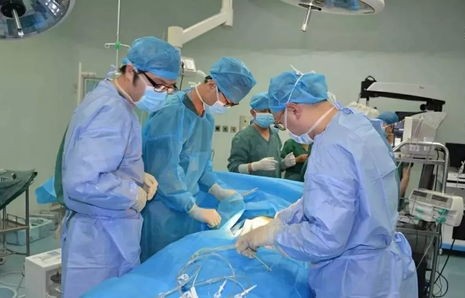 四川14岁学生晨跑倒地后脑死亡，生命的脆弱与警醒