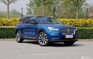 林肯汽车价格一览表(林肯轿车价格及图片)