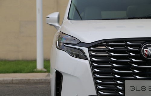 gl8新款2023款(gl8新款2023款陆尊)