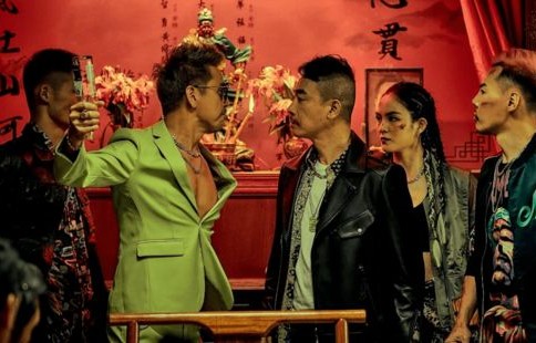 短剧摊牌了，揭秘我的四个顶级大佬哥哥的传奇故事（共80集）