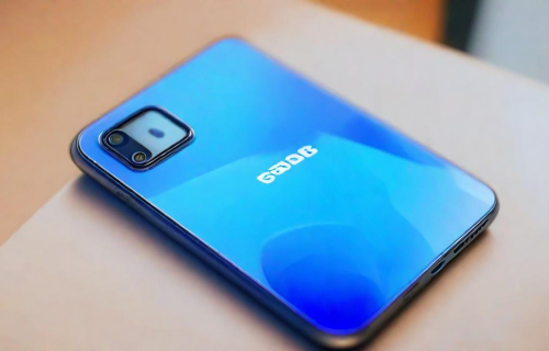 三星f52（三星f52和a52的区别）