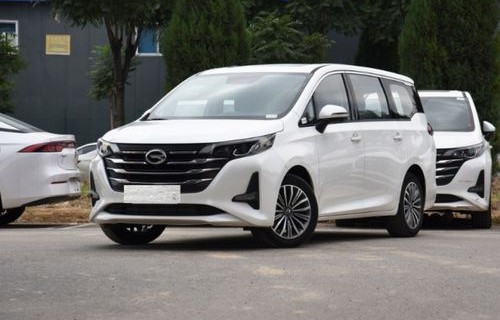 最适合家用的mpv(15万左右mpv7座车推荐)
