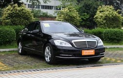 奔驰官网(奔驰官网400电话)