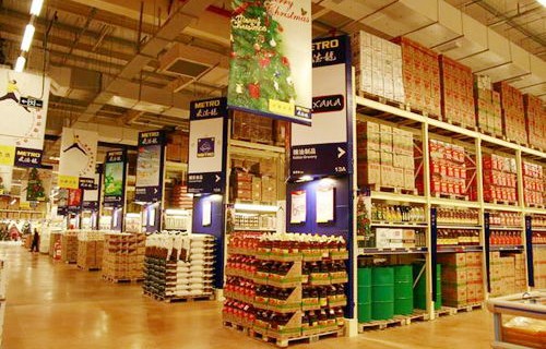 胖东来部分商品转线上销售，新零售时代的智慧决策