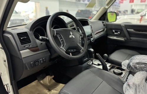 新款国六帕杰罗即将上市(2022款帕杰罗国六最新消息)