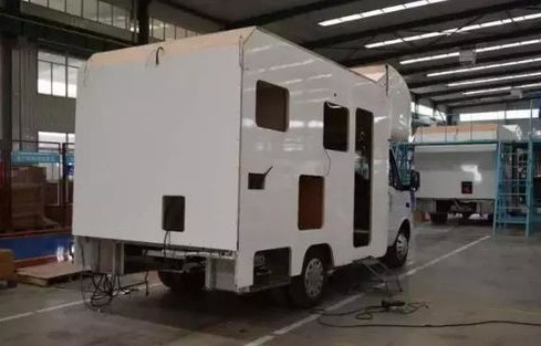房车多少钱一辆(房车多少钱一辆国产带厨房)