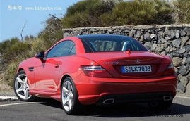 奔驰slk级amg(奔驰SLK级多少钱)