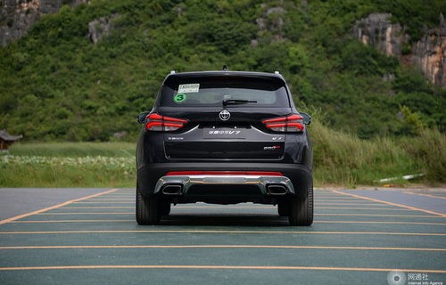 中华v7汽车报价及图片(中华v7图片及价格2020款)