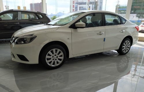 东风日产尼桑轩逸报价及图片(东风日产尼桑轩逸报价及图片及价格)