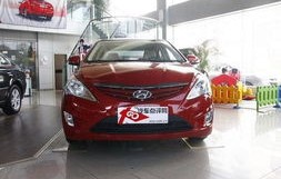 北京现代瑞纳2022款报价及图片(北京现代瑞纳汽车图片)