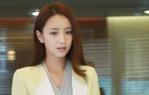 短剧离婚后夫人她成了大佬——逆袭之路的华丽蜕变