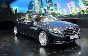 奔驰s600迈巴赫(奔驰s600迈巴赫多少钱)