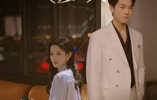 短剧大佬掌心娇，璀璨星途的甜蜜邂逅