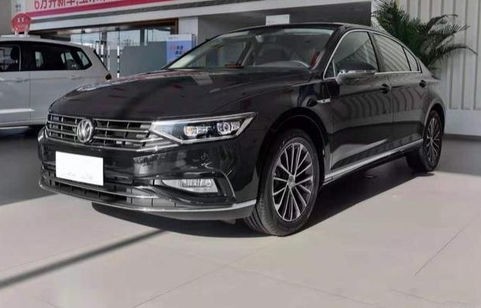 迈腾330豪华型落地价(迈腾330豪华型落地价是多少)